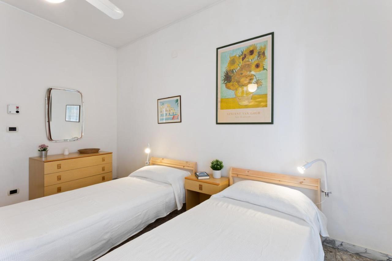 Aci Castello Seaview Apartment With Parking 外观 照片