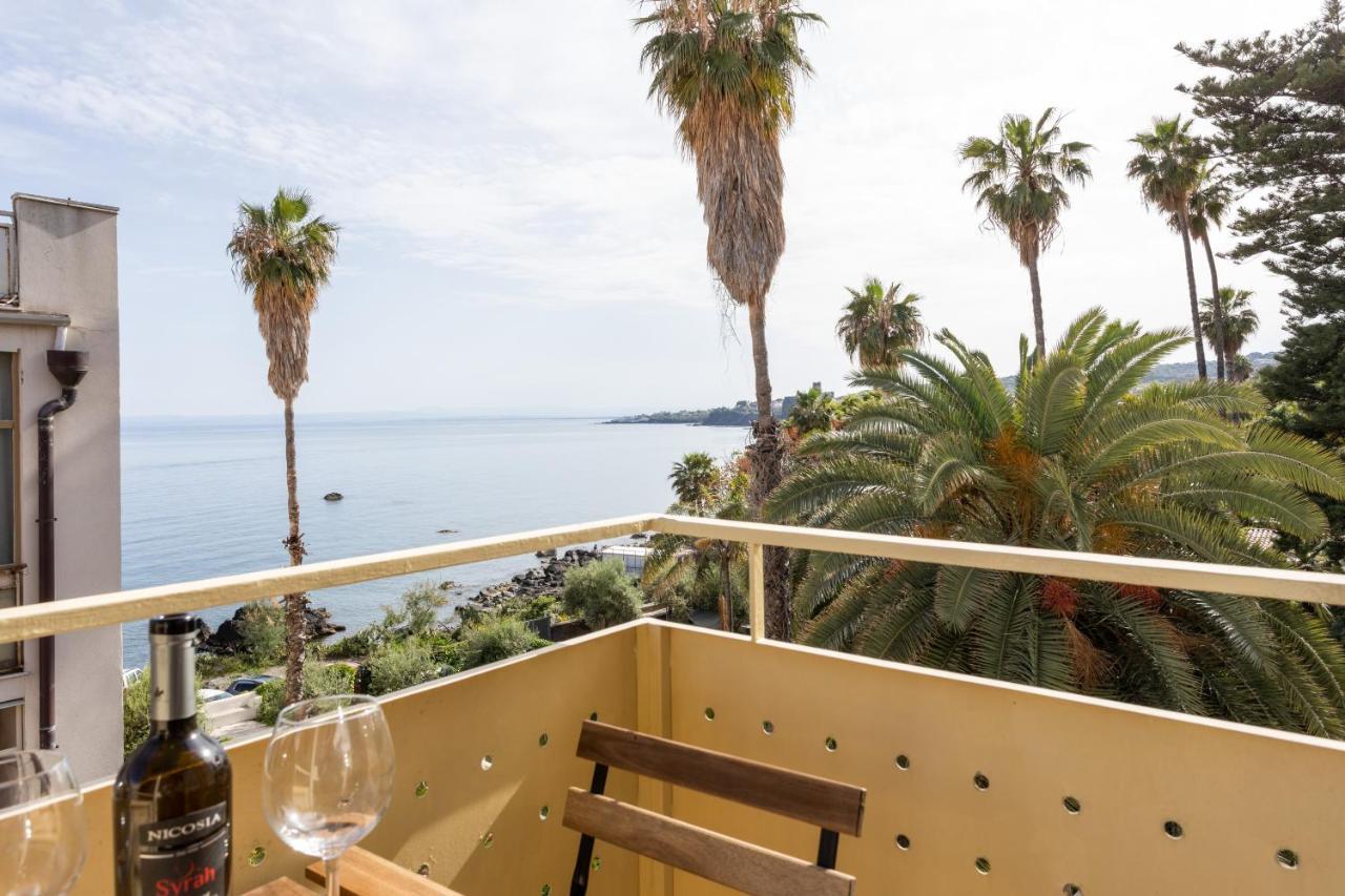 Aci Castello Seaview Apartment With Parking 外观 照片