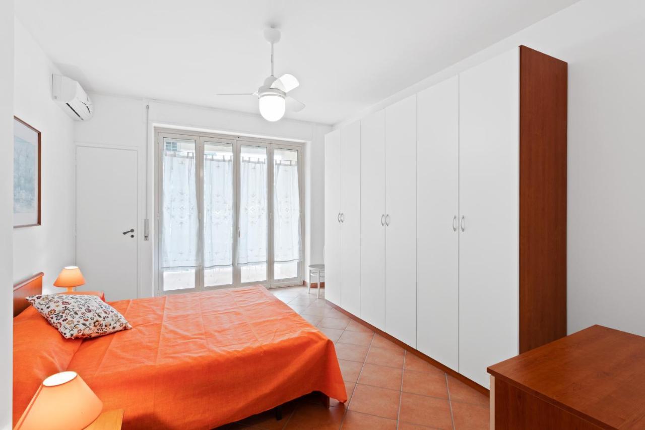 Aci Castello Seaview Apartment With Parking 外观 照片